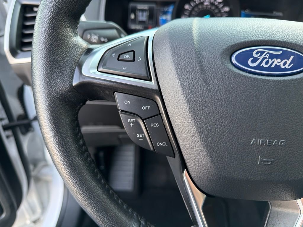 Used 2024 Ford Edge SEL image 26