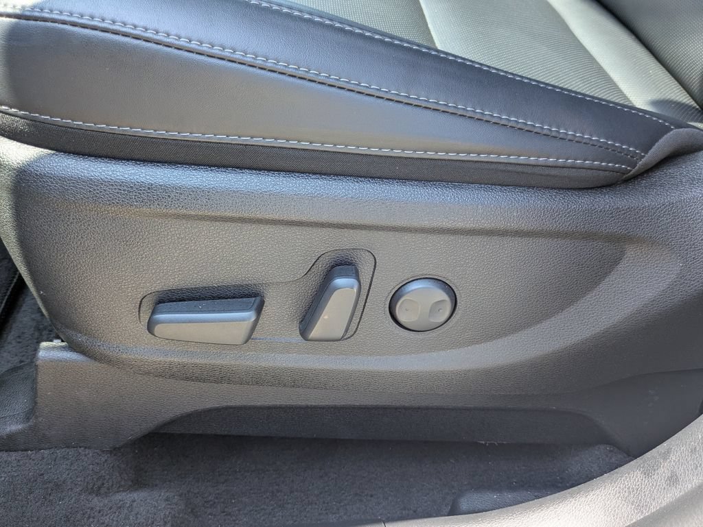 Used 2025 Kia Telluride S FWD image 5