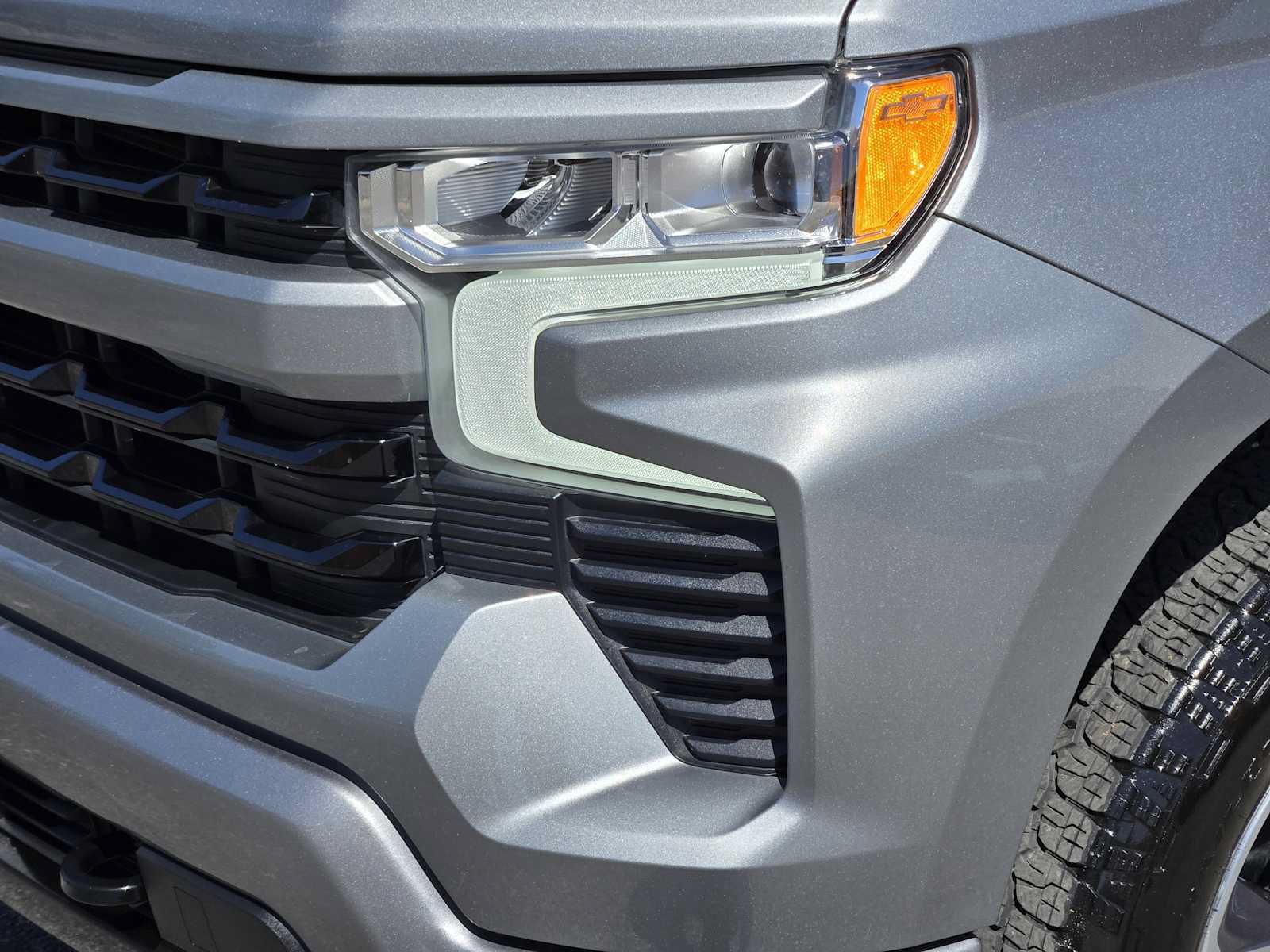Certified 2024 Chevrolet Silverado 1500 RST w/ Convenience Package II AWD/4WD image 9