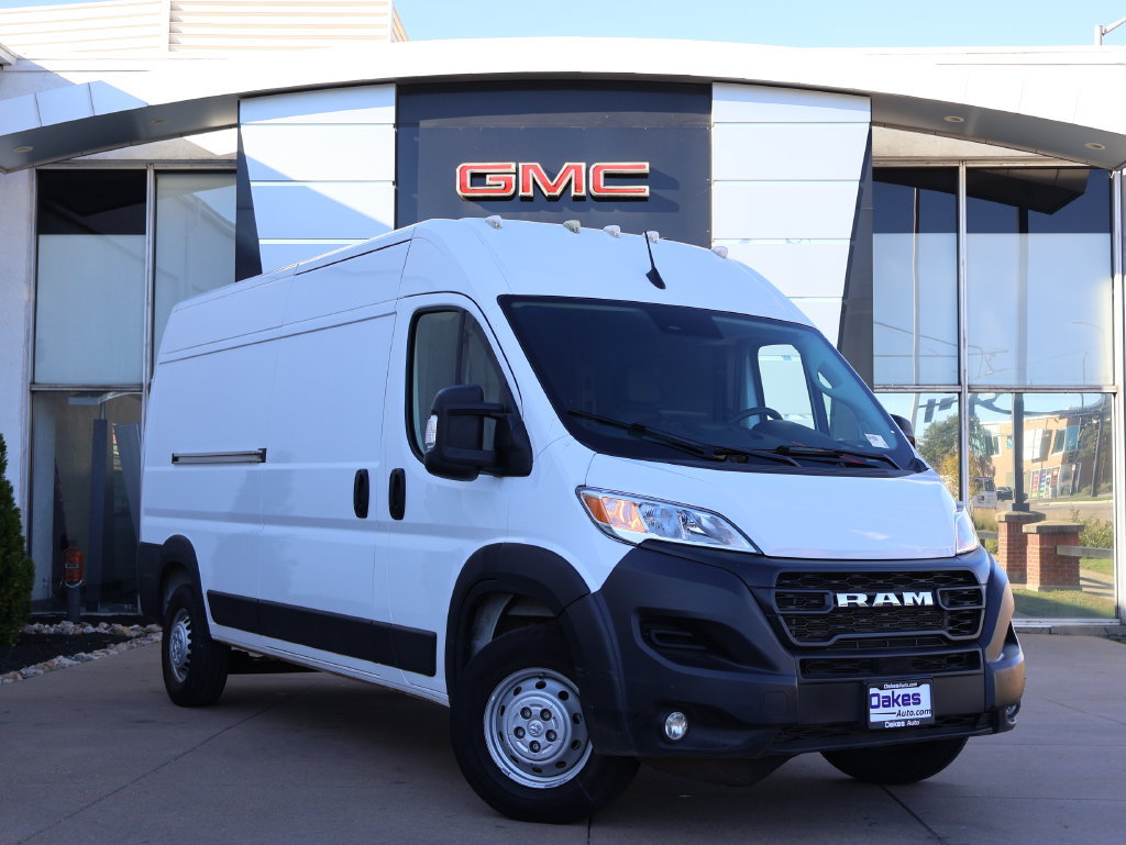Used 2024 RAM ProMaster 2500 w/ Premium Convenience Group FWD image 4