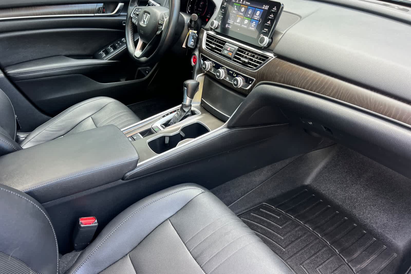 Used 2019 Honda Accord EX-L image 16