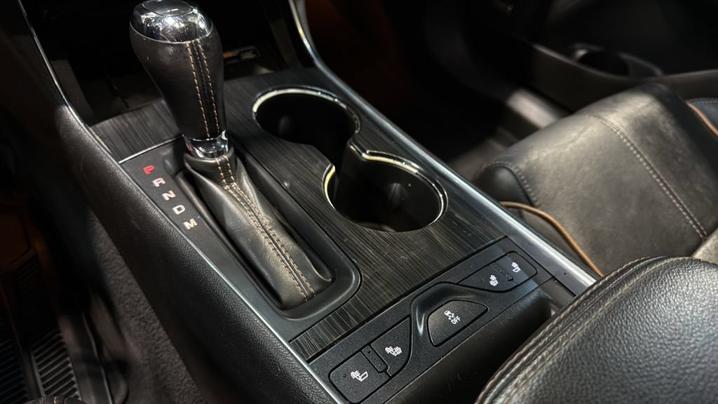 Used 2018 Chevrolet Impala Premier FWD image 31