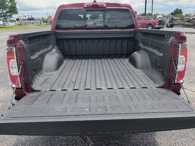 Used 2018 GMC Canyon SLT w/ Driver Alert Package AWD/4WD image 12