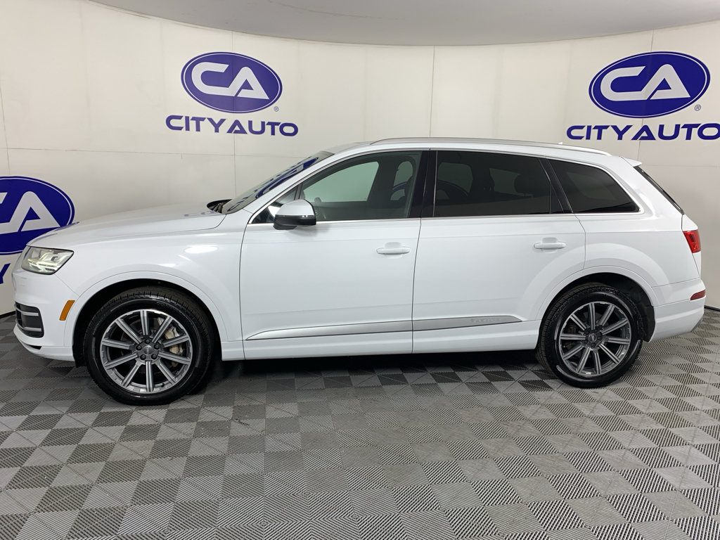 Used 2017 Audi Q7 3.0T Premium Plus w/ Premium Plus Package AWD/4WD image 6