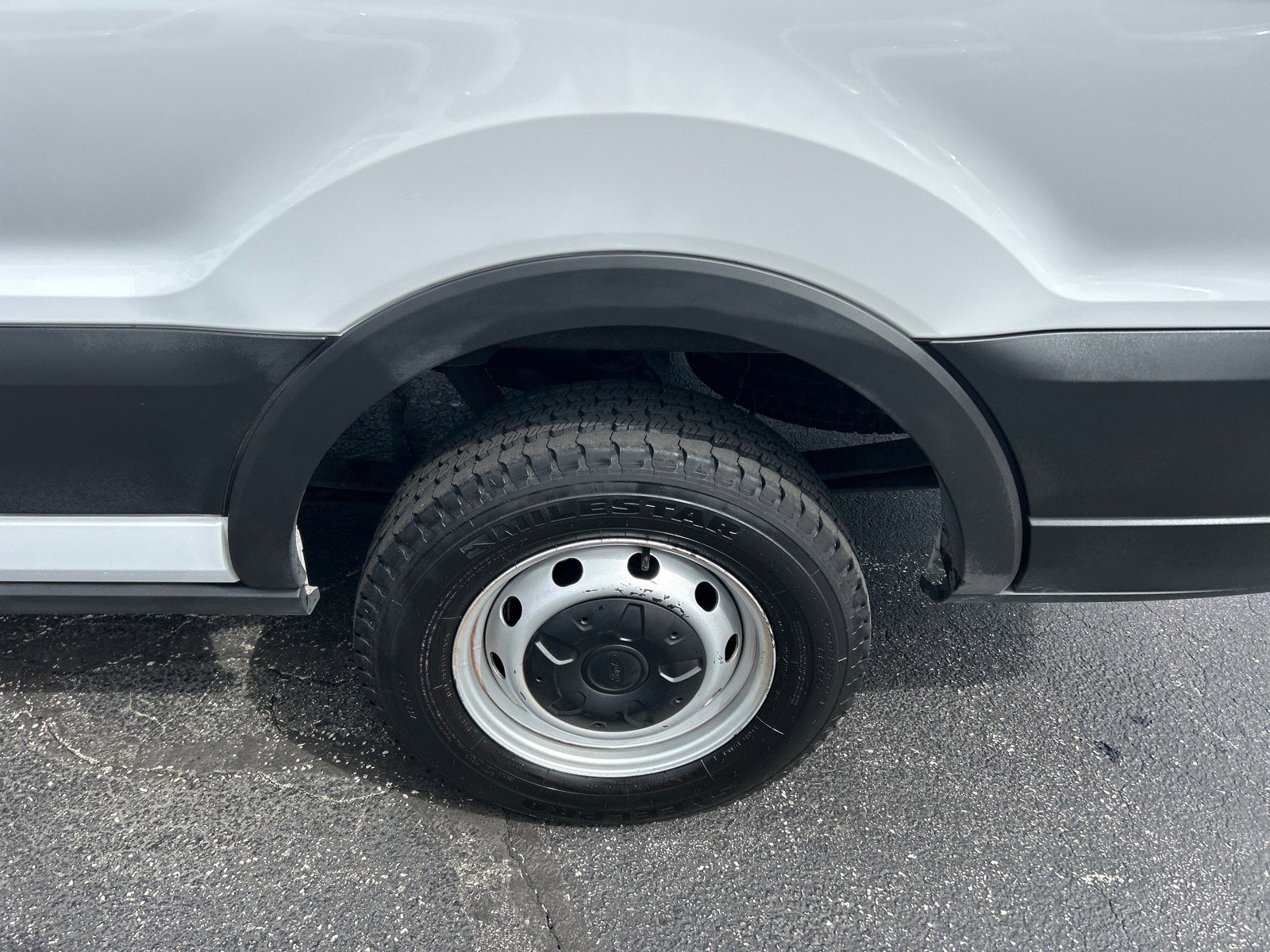 Certified 2024 Ford Transit 250 Low Roof w/ Load Area Protection Package image 25