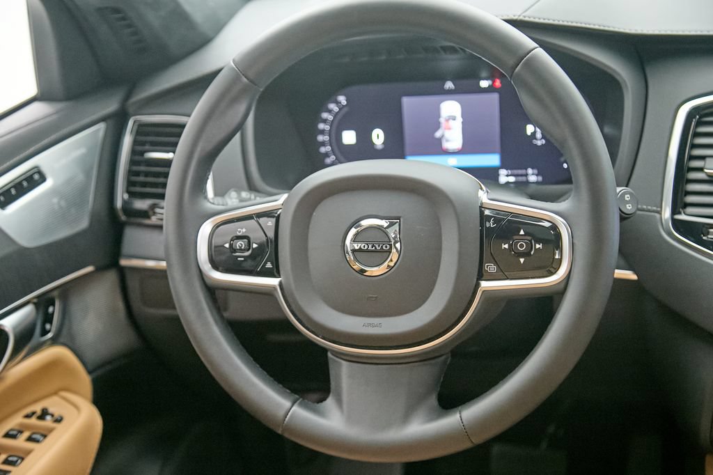Certified 2023 Volvo XC90 T8 Ultimate w/ Lounge Package AWD/4WD image 28