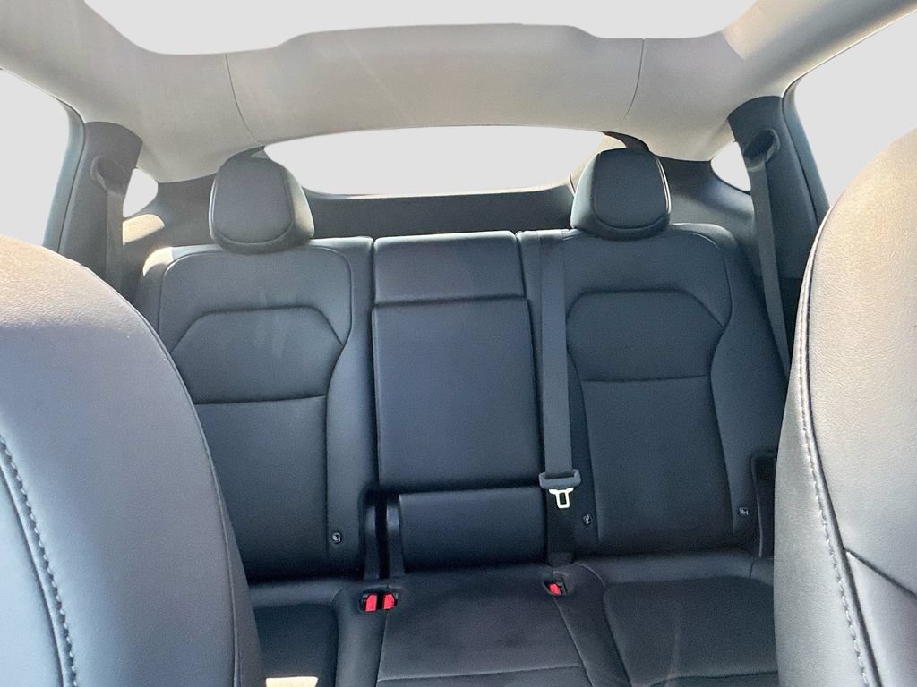 Used 2026 Tesla Model Y 2WD image 27