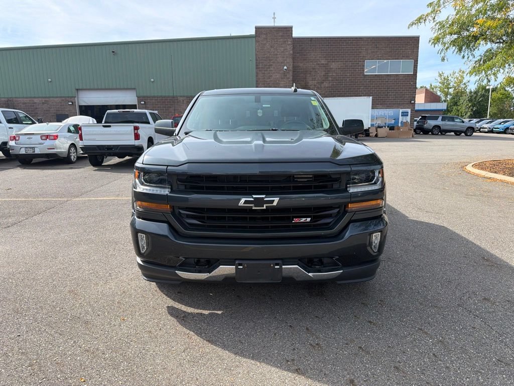 Used 2018 Chevrolet Silverado 1500 LT w/ All Star Edition AWD/4WD image 4