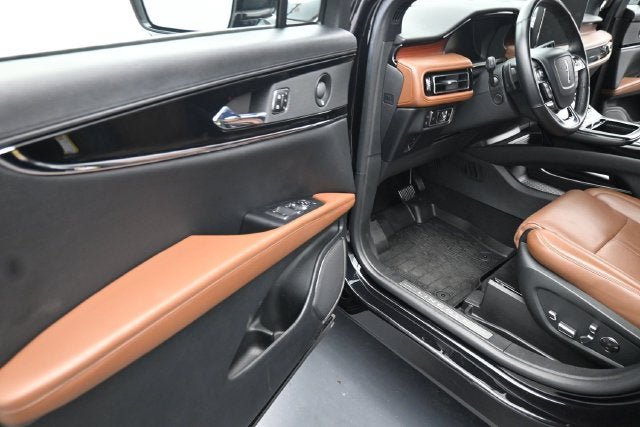 Used 2023 Lincoln Nautilus Reserve w/ Equipment Group 201A AWD/4WD image 24
