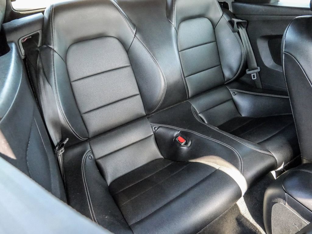 Used 2022 Ford Mustang Premium image 15