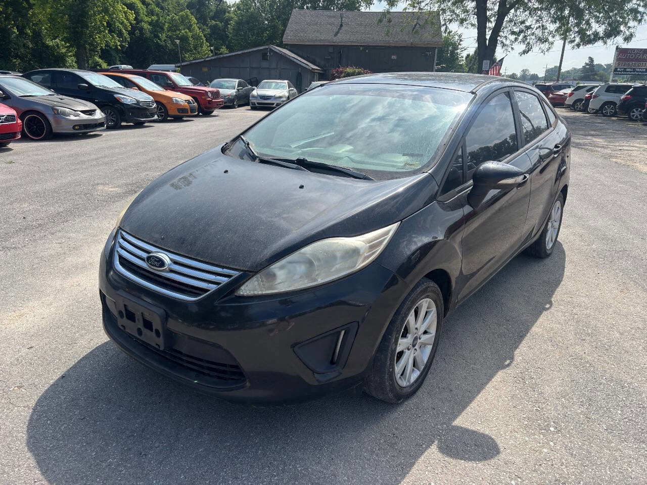 Used 2013 Ford Fiesta SE image 4