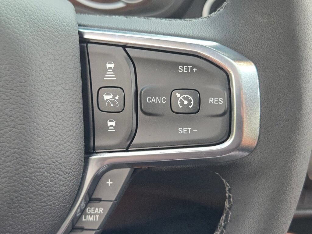 New 2027 RAM 1500 Laramie w/ Night Edition AWD/4WD image 30