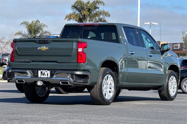New 2026 Chevrolet Silverado 1500 LTZ w/ LTZ Premium Package AWD/4WD image 4
