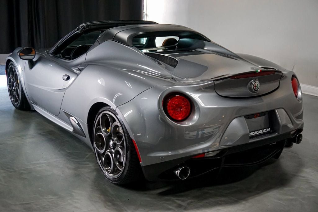 Used 2020 Alfa Romeo 4C Spider w/ Bright Package RWD image 33