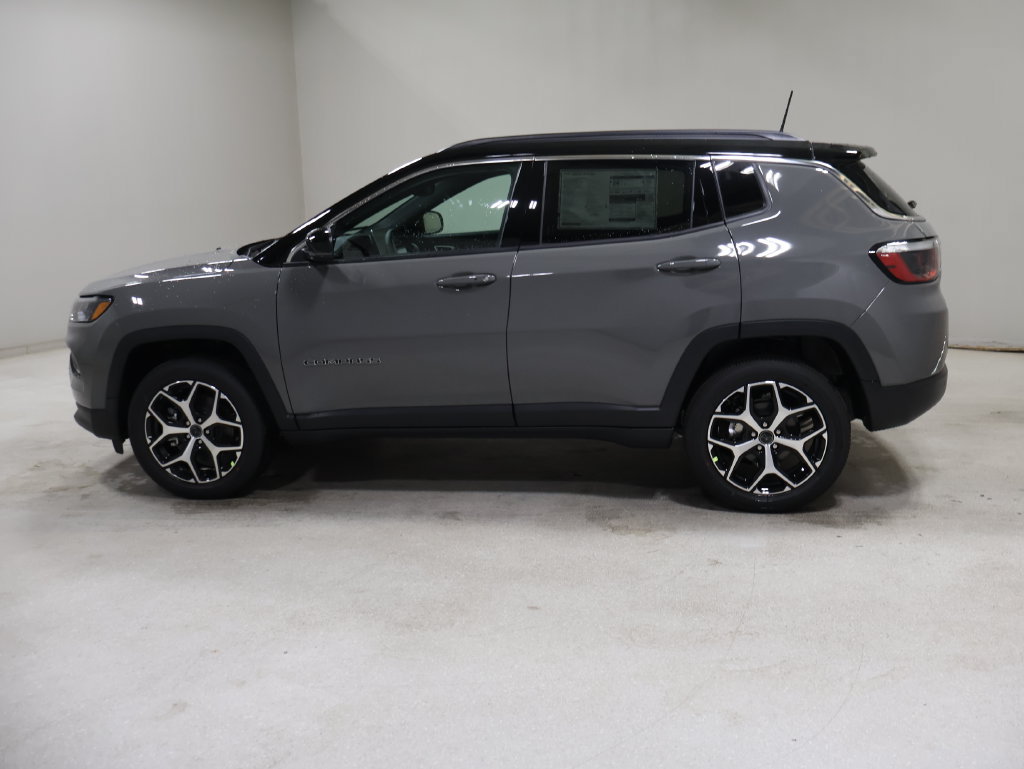 New 2026 Jeep Compass Limited AWD/4WD image 4