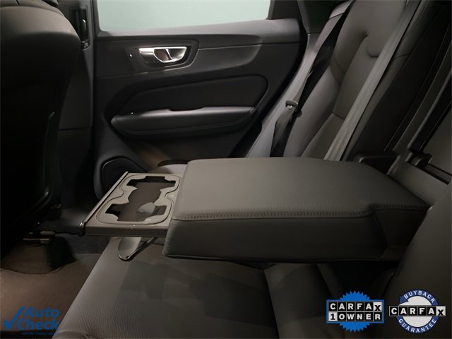 Used 2025 Volvo XC60 B5 Plus image 64
