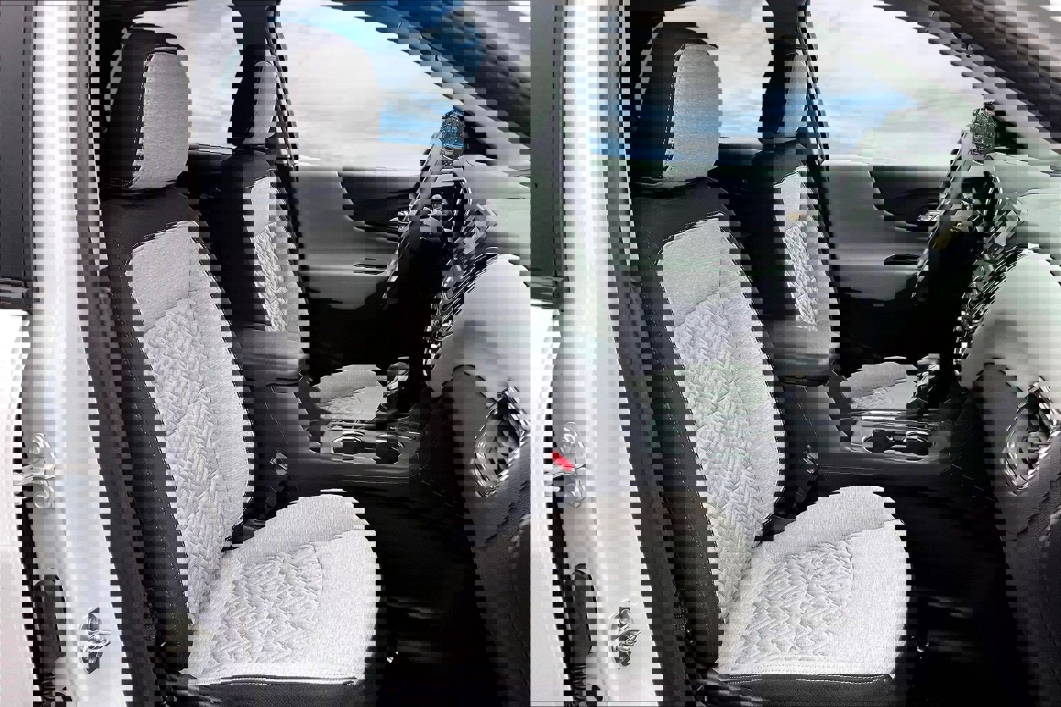 Used 2022 Chevrolet Equinox LS w/ LS Convenience Package image 21