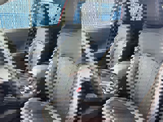 Used 2025 Subaru Crosstrek 2.5i Limited w/ Crosstrek Mirror Package image 12