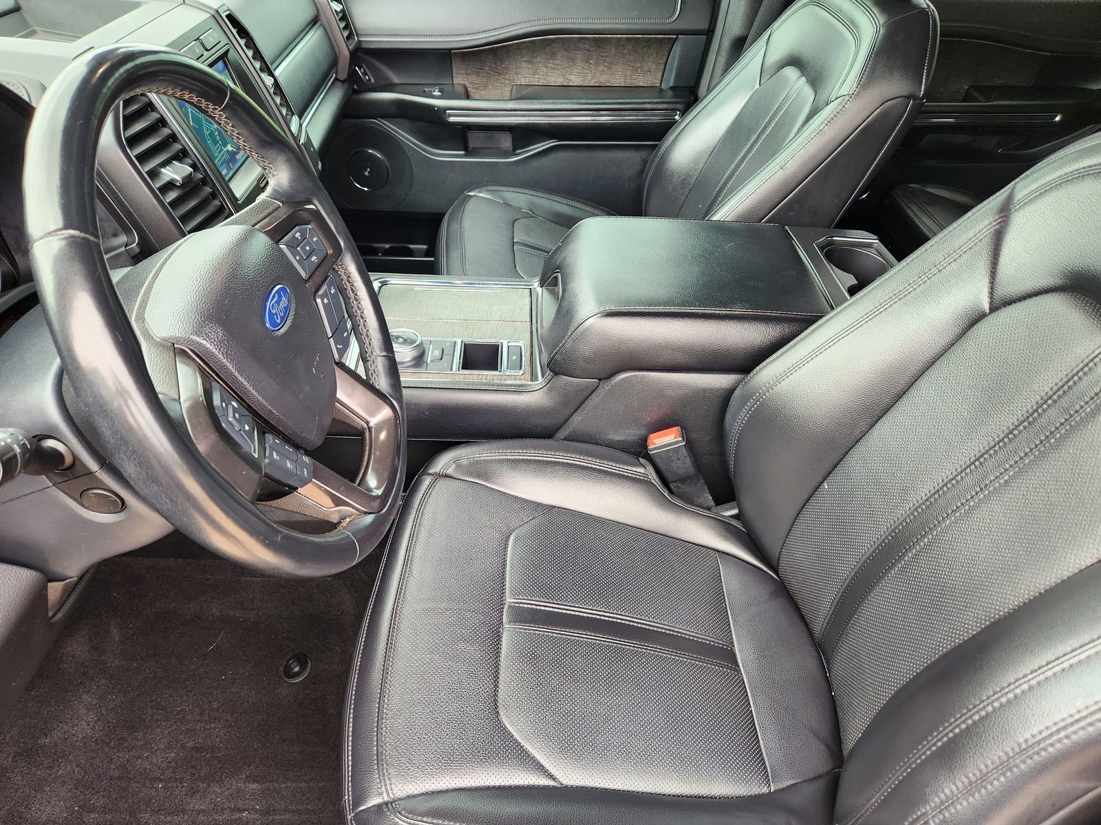 Used 2021 Ford Expedition Limited image 21