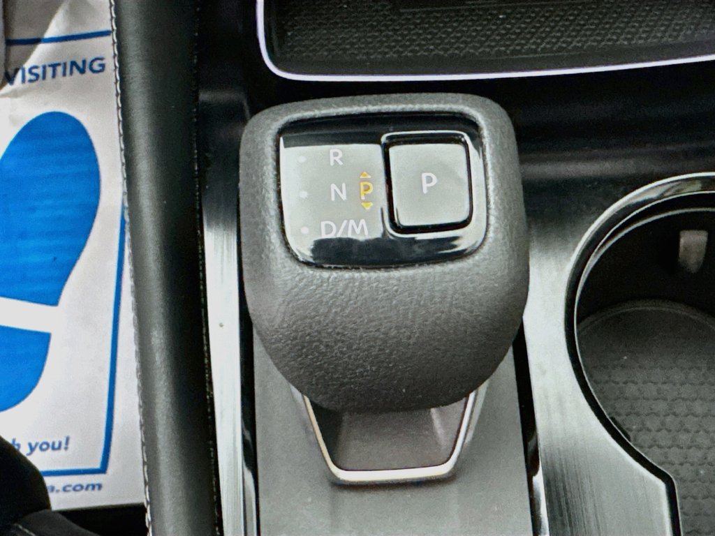 Used 2024 Nissan Rogue Platinum w/ Platinum Premium Package FWD image 20