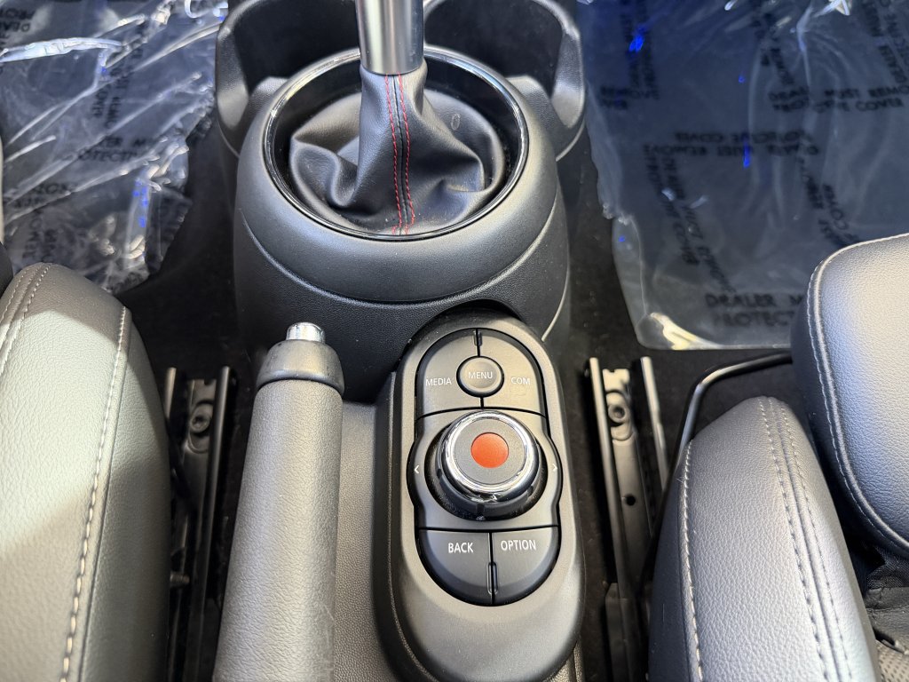 Used 2019 MINI Cooper S w/ Premium Package FWD image 21