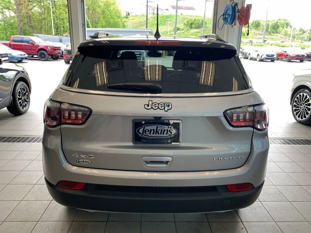 Used 2023 Jeep Compass Limited AWD/4WD image 13