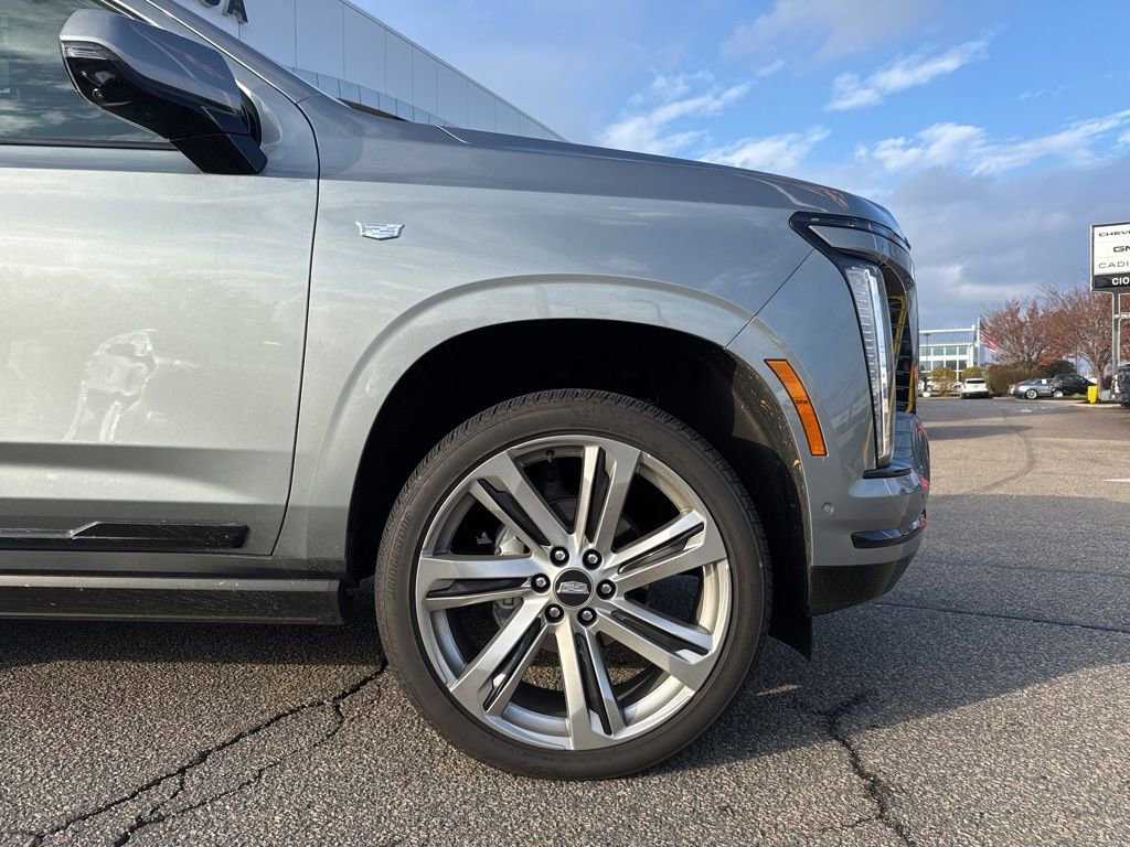 Used 2025 Cadillac Escalade Sport Platinum w/ LPO, Floor Liner Package image 44