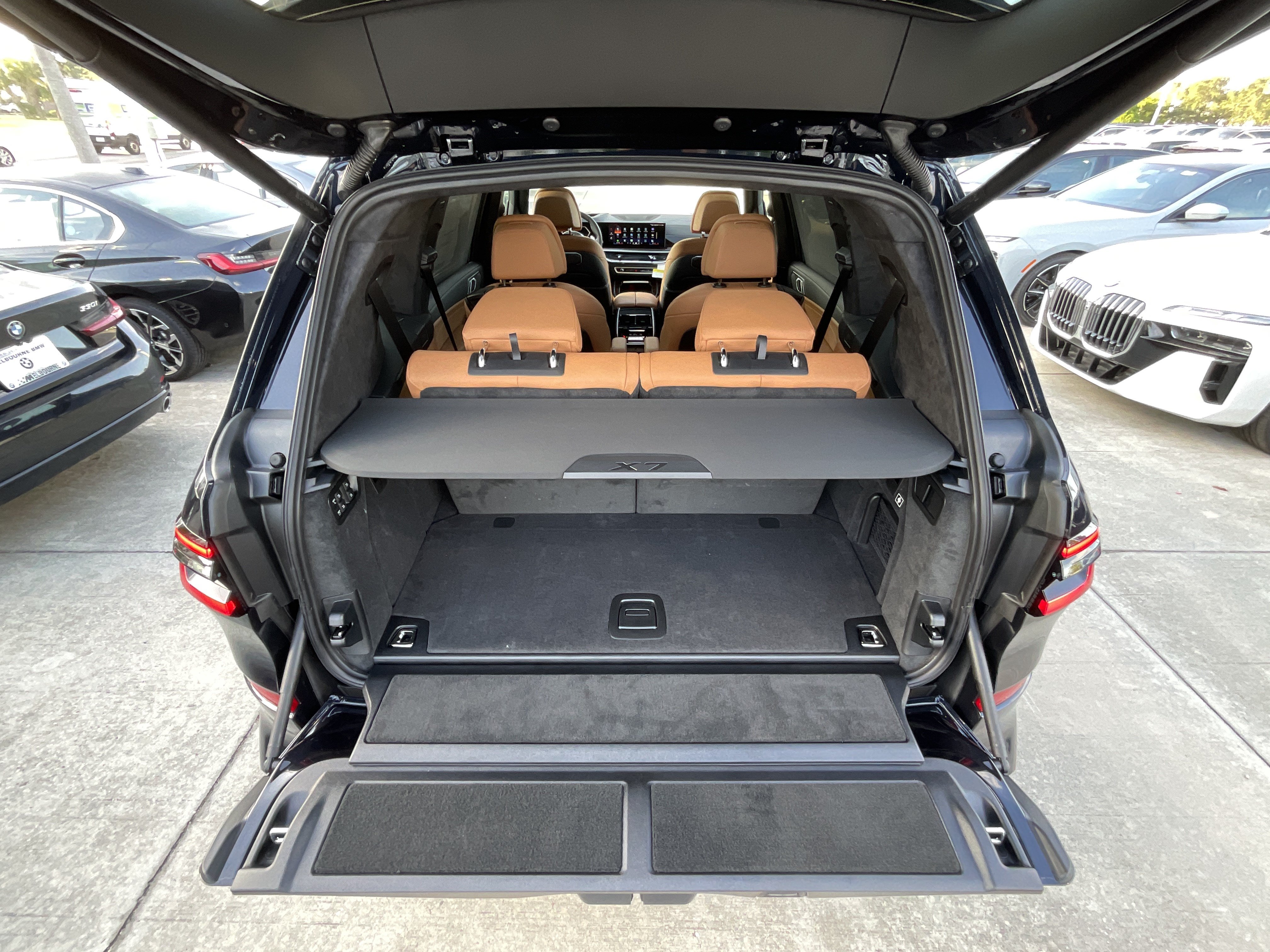 New 2027 BMW X7 xDrive40i w/ M Sport Package AWD/4WD image 31