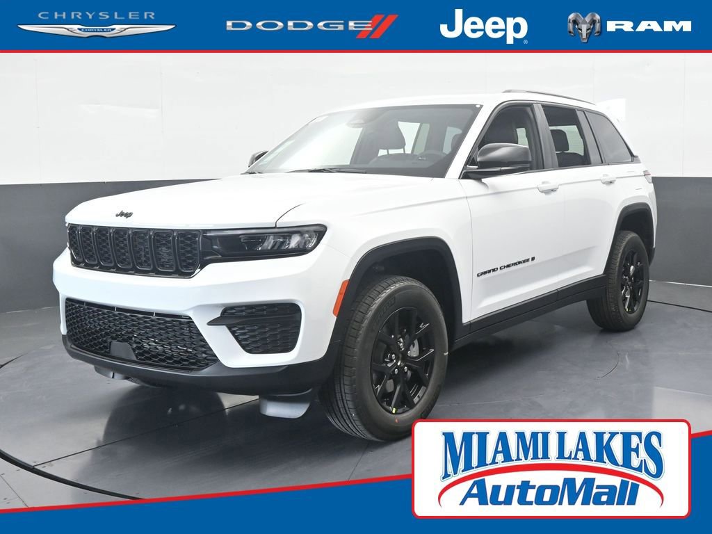 New 2025 Jeep Grand Cherokee Altitude image 1