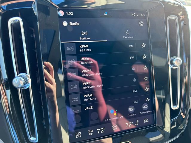 New 2026 Volvo XC40 B5 Plus w/ Climate Package image 27