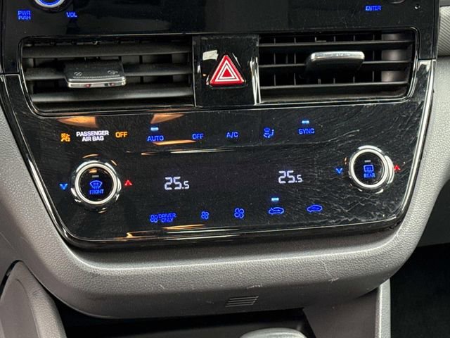 Used 2021 Hyundai Ioniq SE image 21