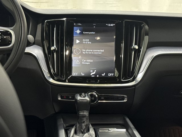 Used 2020 Volvo S60 T6 Momentum w/ Premium Package AWD/4WD image 24