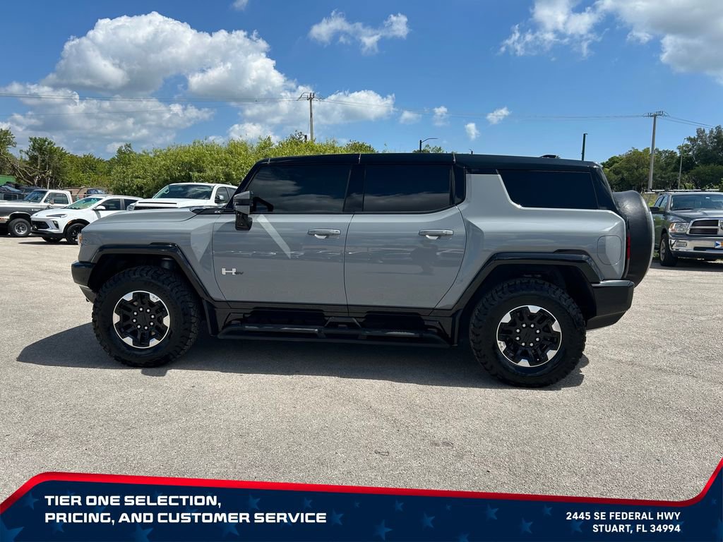Used 2024 GMC Hummer EV 2X w/ Extreme Off-Road Package AWD/4WD image 8