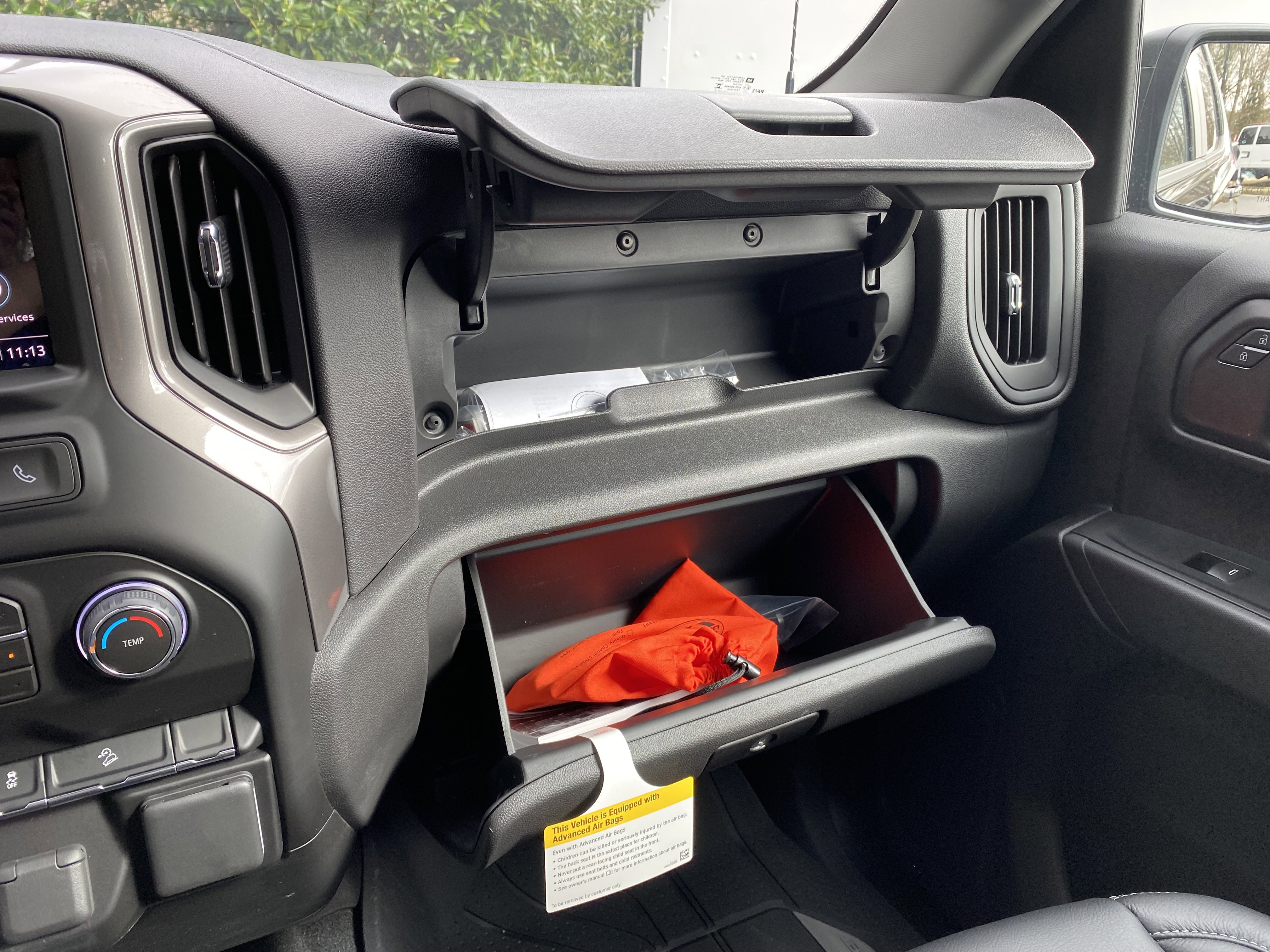 New 2026 Chevrolet Silverado 1500 Custom Trail Boss w/ LPO, Dark Essentials Package image 29