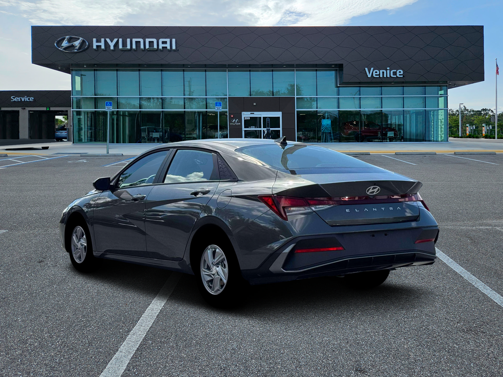 New 2026 Hyundai Elantra SE FWD image 5