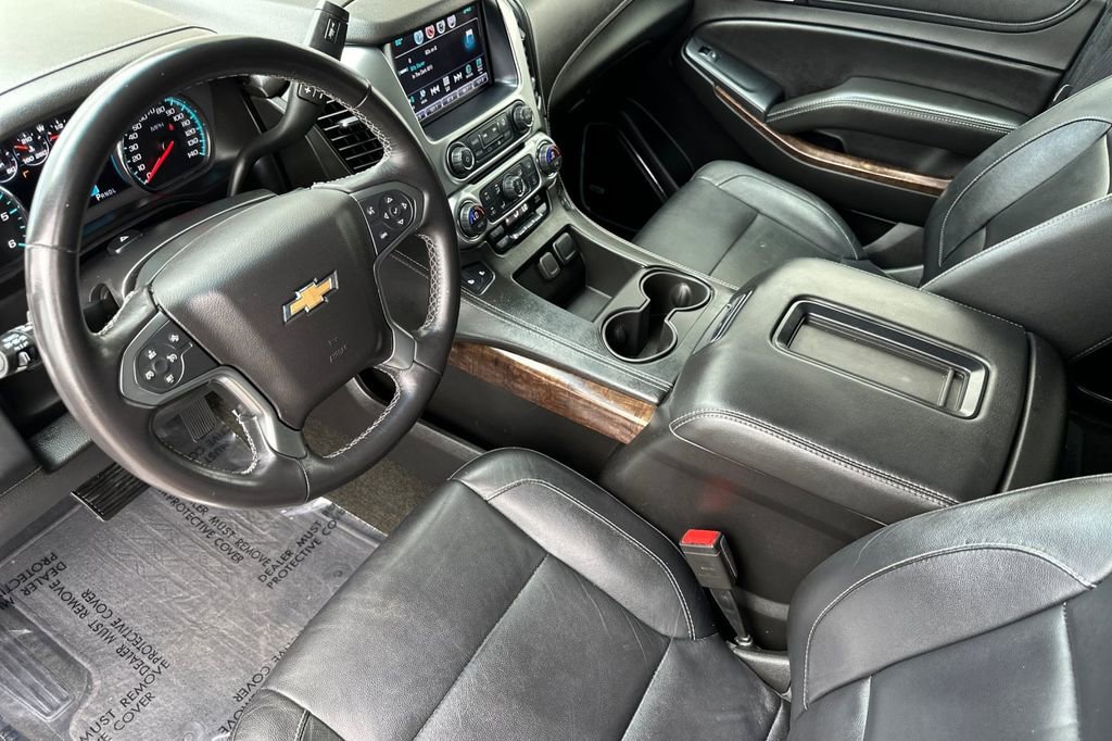 Used 2017 Chevrolet Suburban LT AWD/4WD image 10