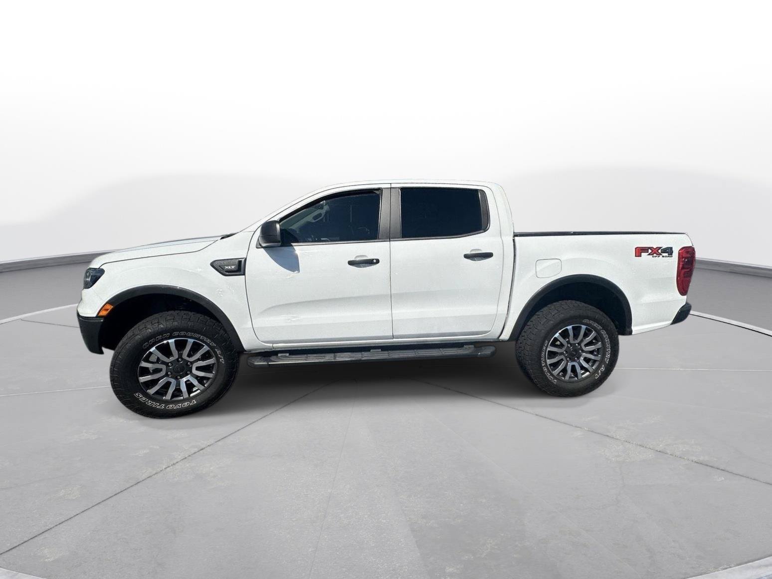 Used 2019 Ford Ranger XLT w/ Equipment Group 302A Luxury AWD/4WD image 9