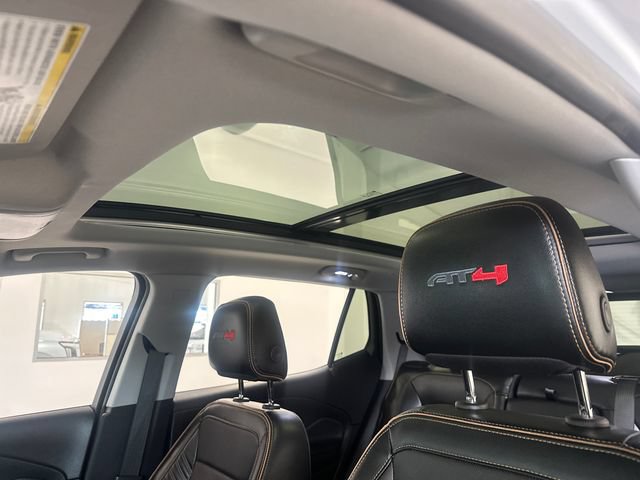 Certified 2023 GMC Terrain AT4 w/ Infotainment Package II AWD/4WD image 23