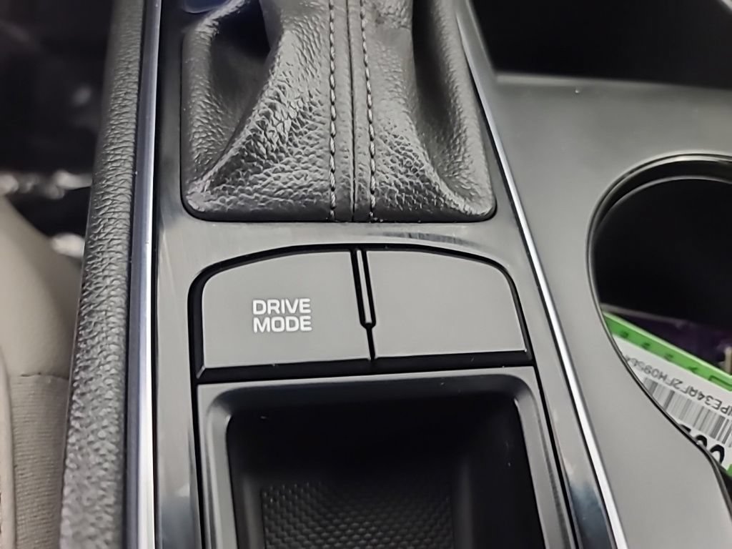 Used 2015 Hyundai Sonata Limited FWD image 35