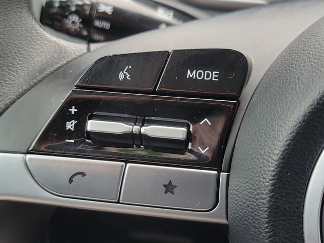 Used 2023 Hyundai Santa Cruz SEL image 21