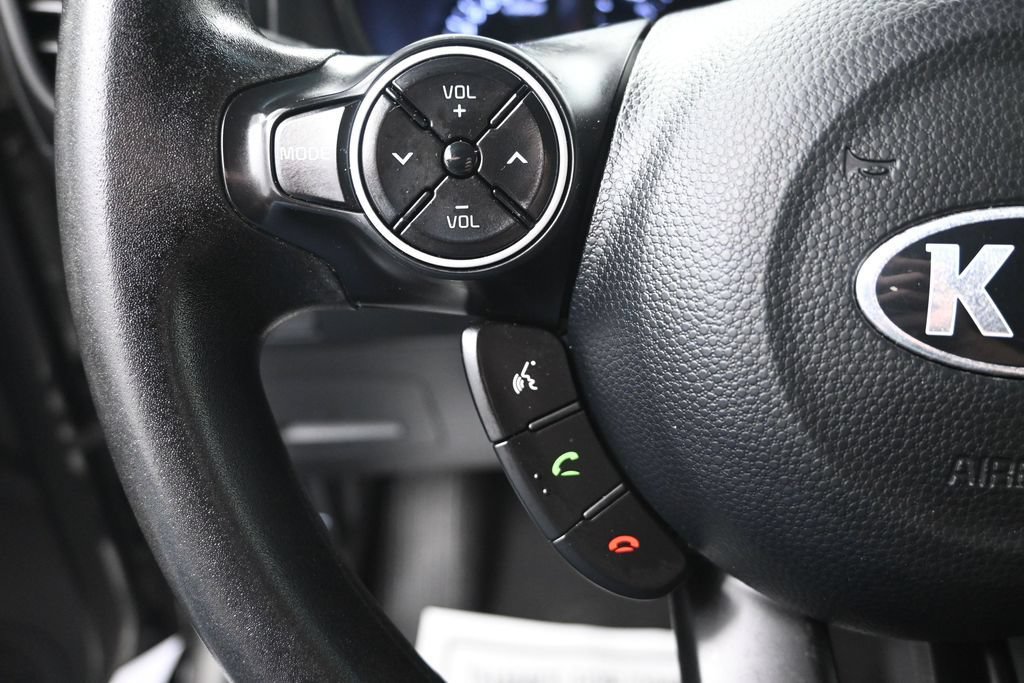 Used 2018 Kia Soul w/ Convenience Package FWD image 21