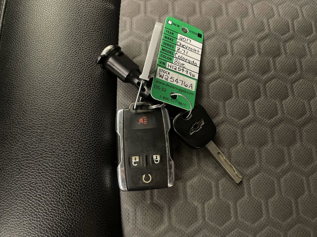 Used 2017 Chevrolet Colorado Z71 image 26