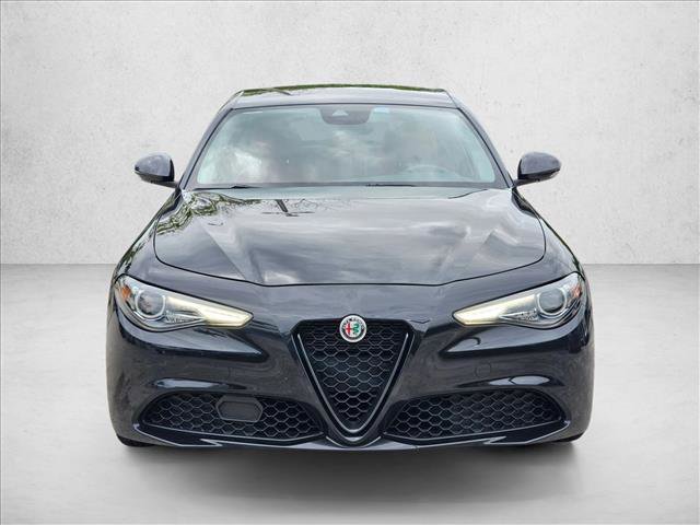 Used 2020 Alfa Romeo Giulia w/ Nero Edizione RWD image 2