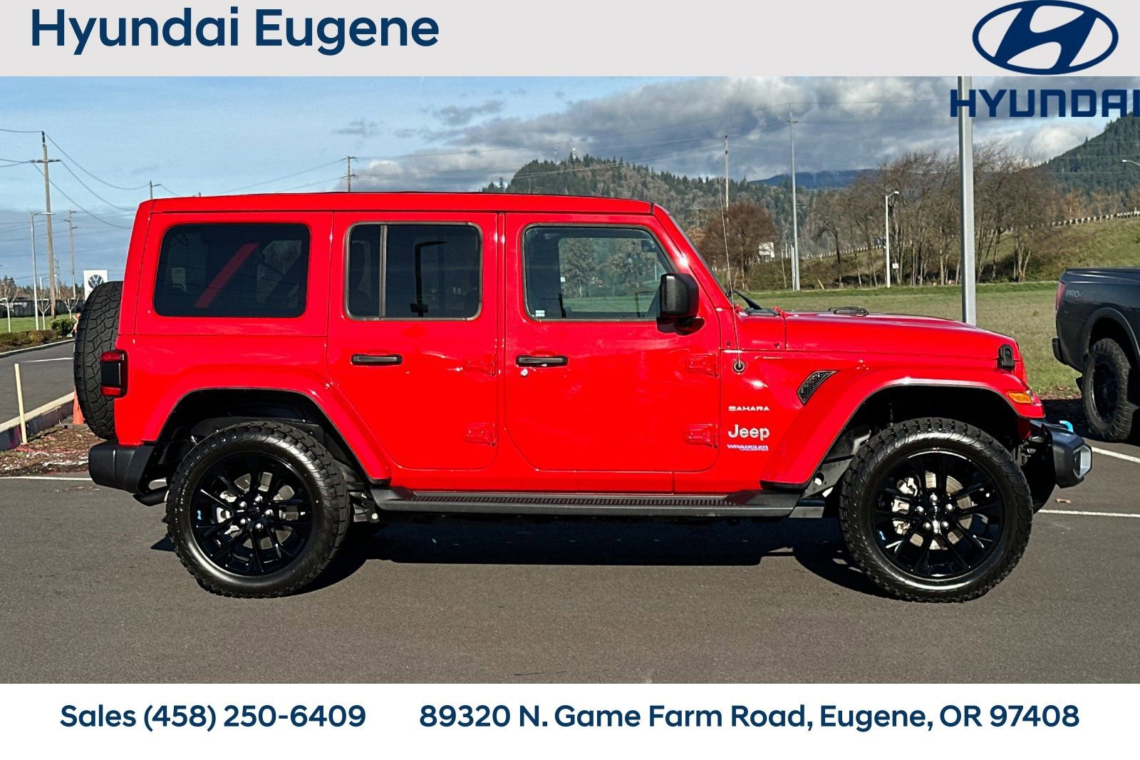 Used 2022 Jeep Wrangler Unlimited Sahara 4xe w/ Cold Weather Group image 2