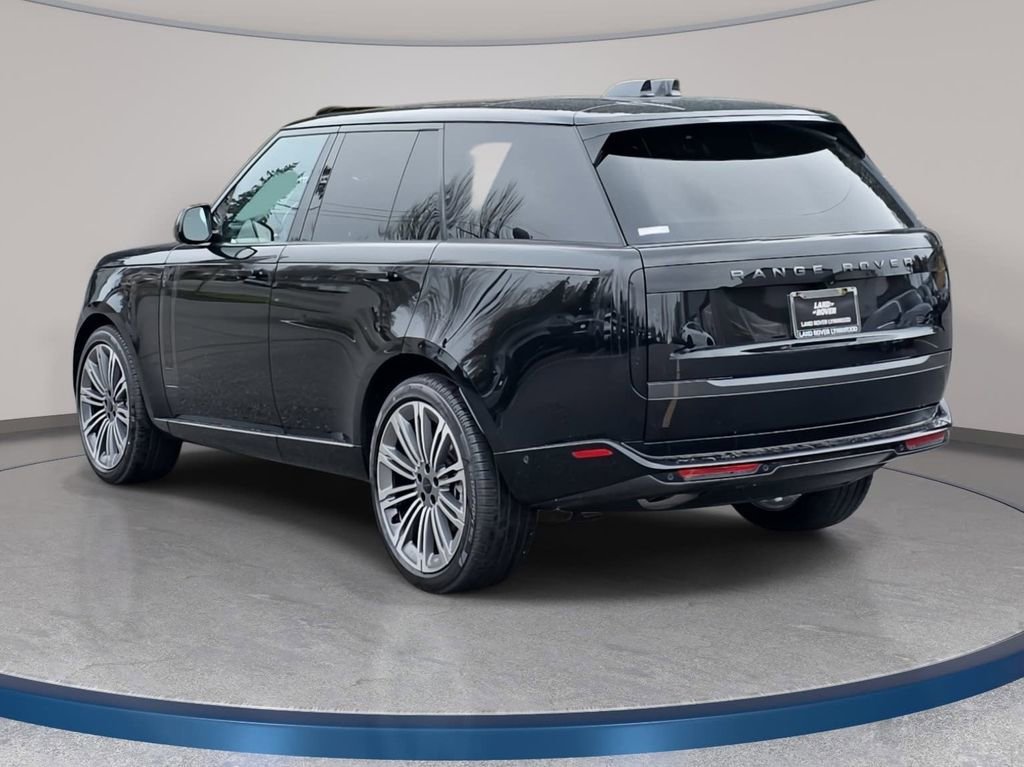 New 2026 Land Rover Range Rover SE image 7