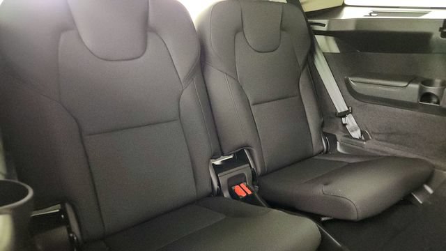 New 2026 Volvo XC90 B6 Plus w/ Protection Package AWD/4WD image 33