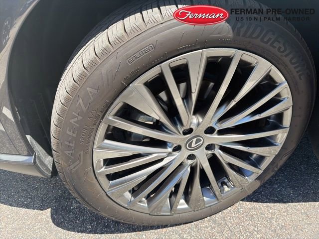 Used 2024 Lexus RX 350 w/ Convenience Package AWD/4WD image 3