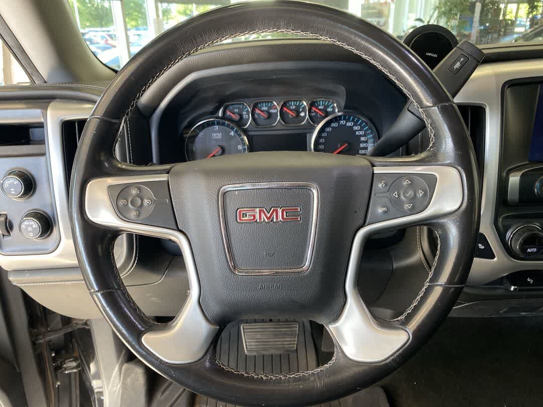 Used 2018 GMC Sierra 1500 SLT w/ SLT Premium Package AWD/4WD image 17