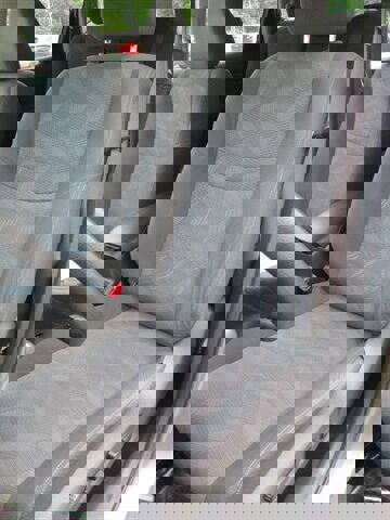 Used 2016 Nissan Rogue SV image 12