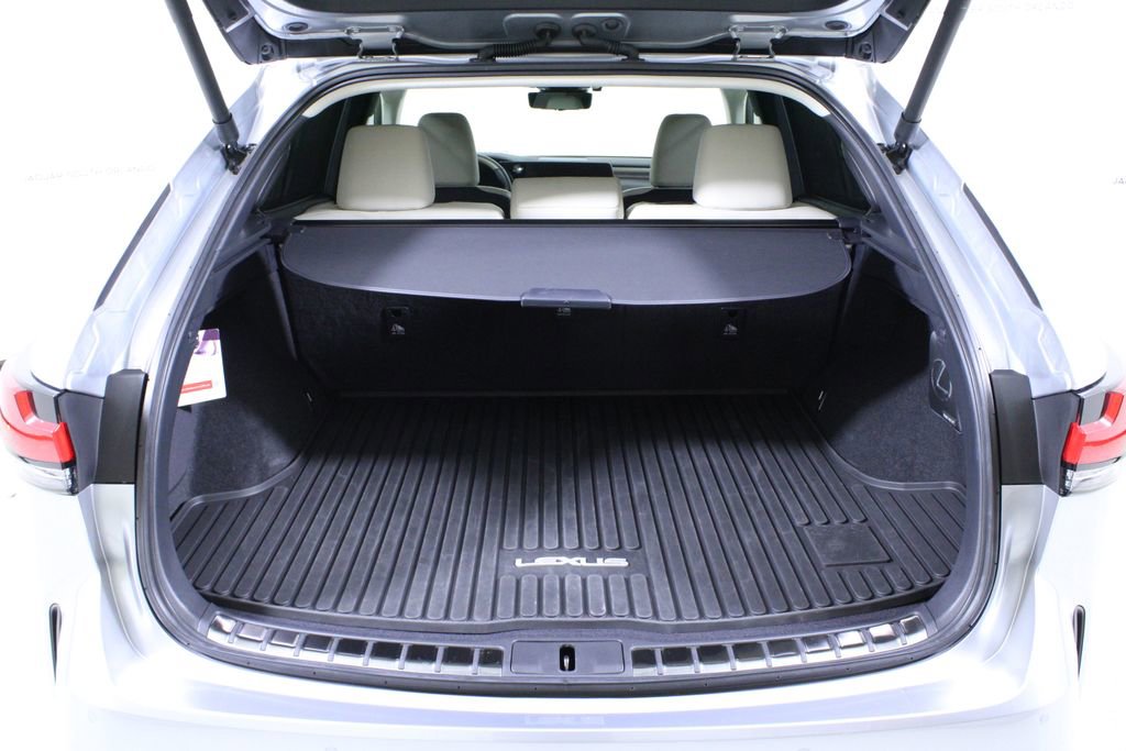 Used 2023 Lexus RX 350 w/ Accessory Package image 10